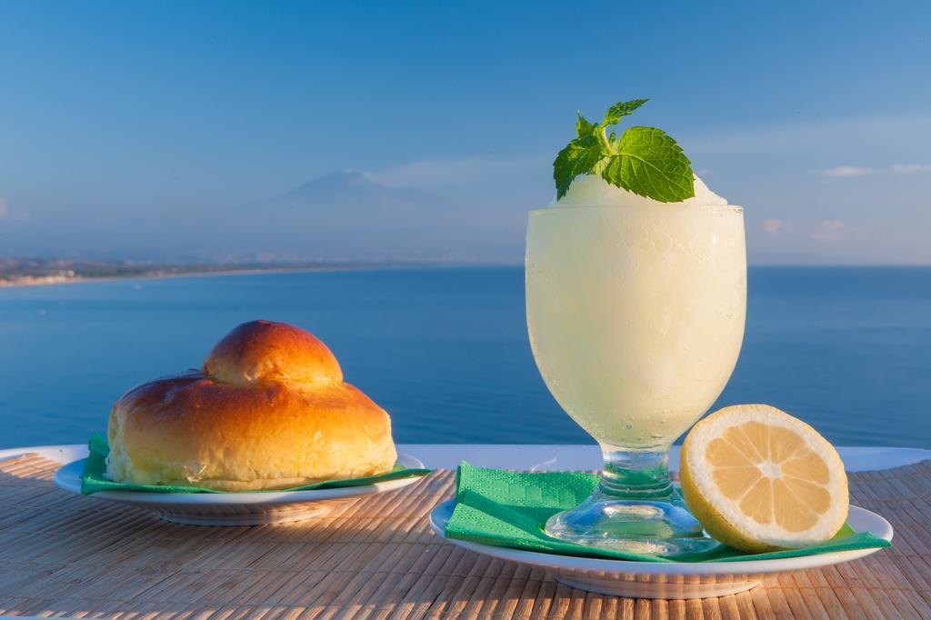 Palermo Mare Holidays สเฟอร์ราคาวาลโล ภายนอก รูปภาพ